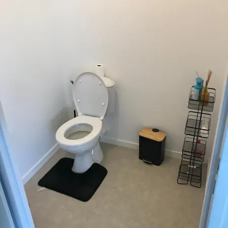 T2 De Standing Proche Centre شقة